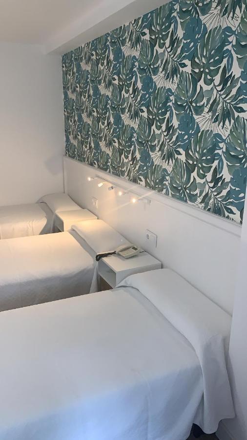Hostal Linar A Coruna Bagian luar foto